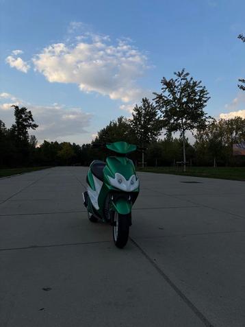 Yamaha jog rr 70cc beschikbaar voor biedingen