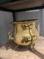 Très vieux joli cache pot en cuivre à voir, Antiquités & Art, Cuivre