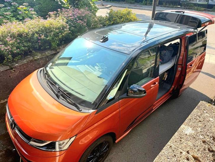 Prachtige Vw Multivan T7 Hybrid Plugin Edition 2023, Auto's, Volkswagen, Particulier, Multivan, 360° camera, 4x4, Aangepast voor mindervaliden