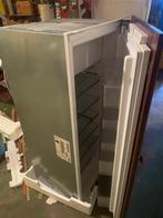 Frigo encastrable Siemens, 120 à 140 cm, Sans bac à congélation, Enlèvement, Utilisé