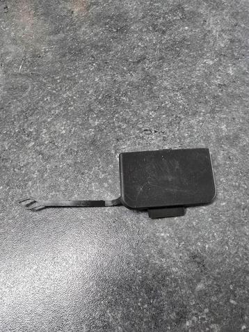 Afdekplaatje sleepoog BMW E46 mtech bumper beschikbaar voor biedingen