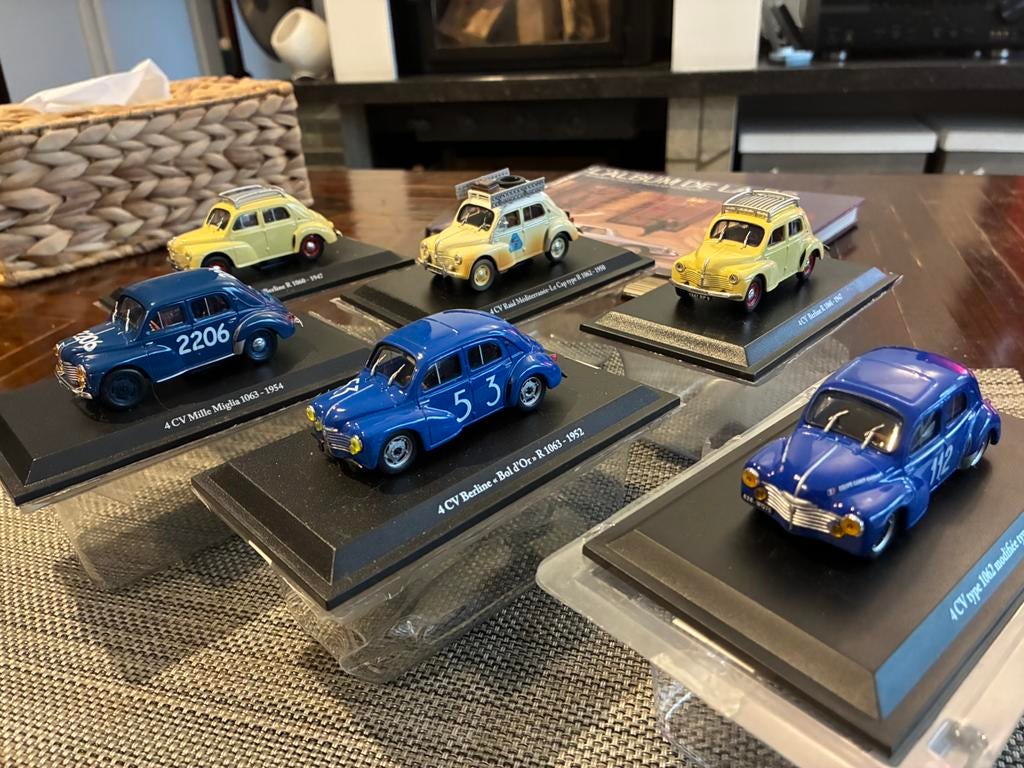 collection Renault 4cv eligor 1/43, Ophalen, Zo goed als nieuw, Auto