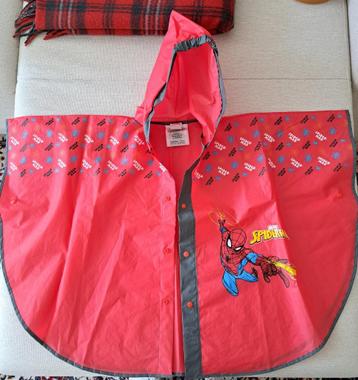 Veste de pluie pliable spiderman 3-6ans beschikbaar voor biedingen