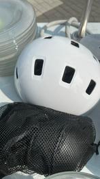 Oxelo helm, knie- en armbeschermers, Sport en Fitness, Skeelers, Ophalen, Zo goed als nieuw