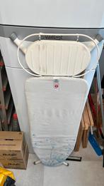 Strijkplank Brabantia B met 2 hoezen, Elektronische apparatuur, Strijkijzers en Strijkplanken, Ophalen, Gebruikt