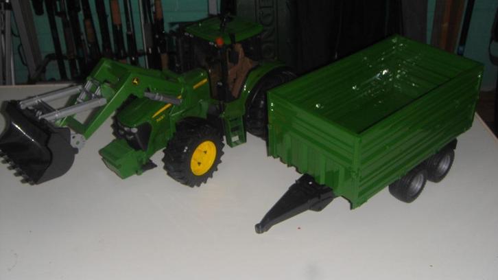 BRUDER TRACTOR MET AANHANGER, Kinderen en Baby's, Speelgoed |Speelgoedvoertuigen, Zo goed als nieuw, Ophalen of Verzenden