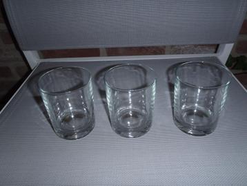 1 set van 6 waterglazen beschikbaar voor biedingen