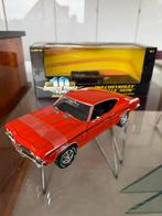 Gelimiteerde 1969 Chevrolet Chevelle 10 jaar ERTL 1:18, Ophalen of Verzenden