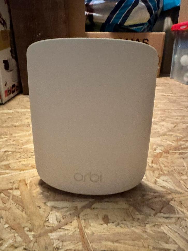 Wifi Mesh Orbi AX1800 Wifi 6 (1 routeur + 2 satellites), Computers en Software, WiFi-versterkers, Zo goed als nieuw, Ophalen of Verzenden