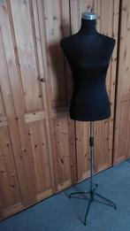 Mannequin de couture femme, Enlèvement