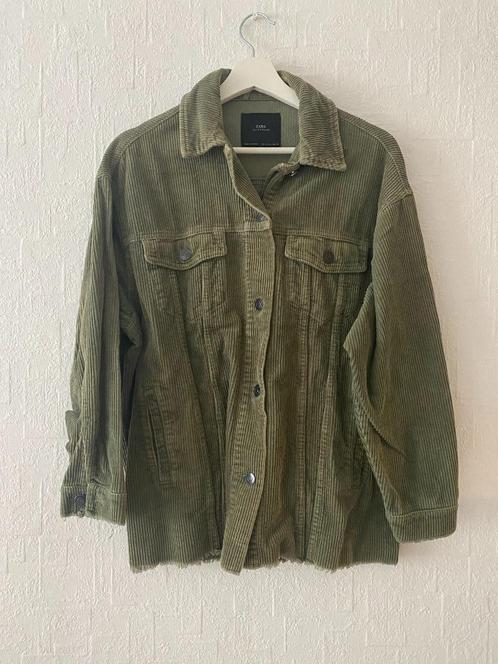 Corduroy Jack van Zara te koop, Kleding | Dames, Jassen | Zomer, Zo goed als nieuw, Maat 36 (S), Groen, Ophalen of Verzenden