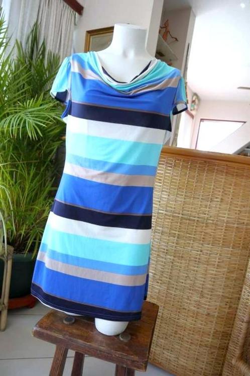fris blauw/wit getint leuke jurk, Kleding | Dames, Jurken, Gedragen, Maat 42/44 (L), Blauw, Onder de knie, Ophalen of Verzenden