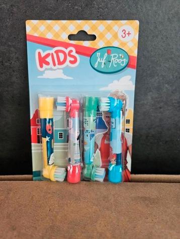 Partij kinder opzetborstels geschikt voor Oral-B 800pakjes beschikbaar voor biedingen