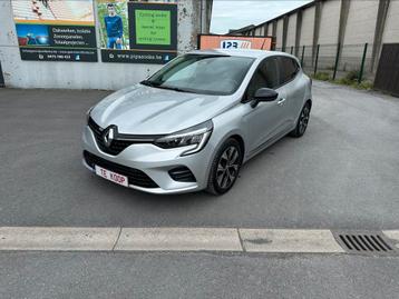 Renault Clio 1.0tce 90pk Evolution 05/2023 beschikbaar voor biedingen
