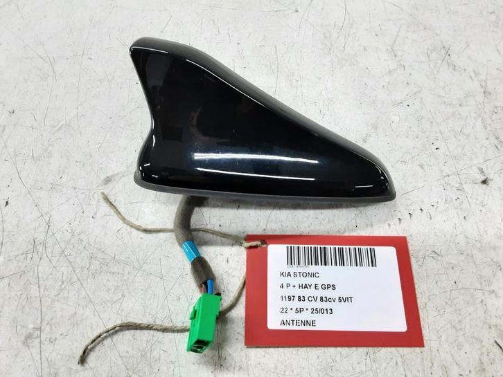 ANTENNE Kia Stonic (YB) (01-2017/-) (96210-H8010), Autos : Pièces & Accessoires, Électronique & Câbles, Kia, Utilisé