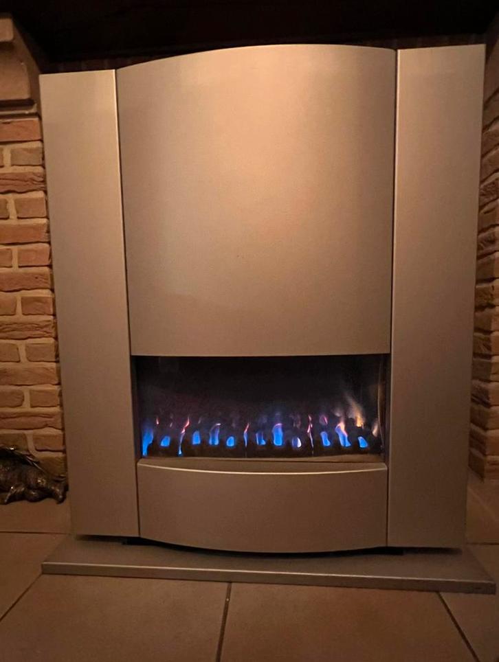 Foyer au gaz naturel, Huis en Inrichting, Kachels, Gebruikt, Vrijstaand, Gaskachel, Gas, Ophalen