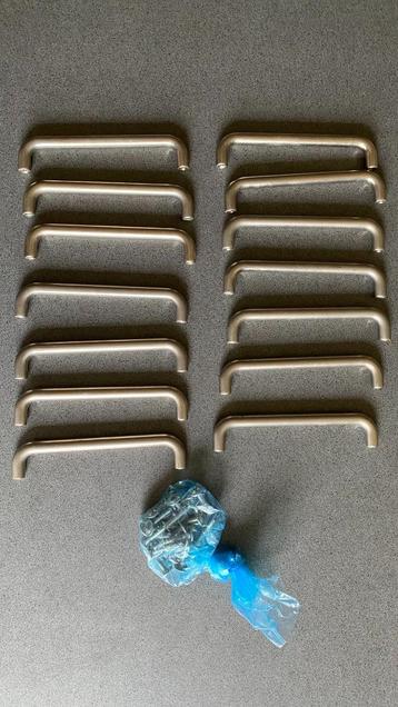 handgrepen keukenkasten beschikbaar voor biedingen