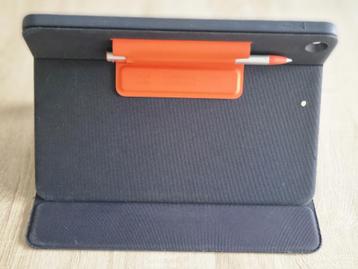 Logitech toetsenbord hoes en digitale pen beschikbaar voor biedingen