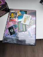 Map met Pokemonkaarten, Hobby en Vrije tijd, Verzamelkaartspellen | Pokémon, Ophalen