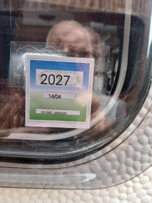 Caravan Sterckeman 370 CE  2010, Caravans en Kamperen, Caravans, Particulier, tot en met 4, 750 - 1000 kg, Rondzit, Sterckeman
