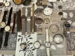 Horloges, Handtassen en Accessoires, Horloges | Antiek, Ophalen, Polshorloge, Met bandje