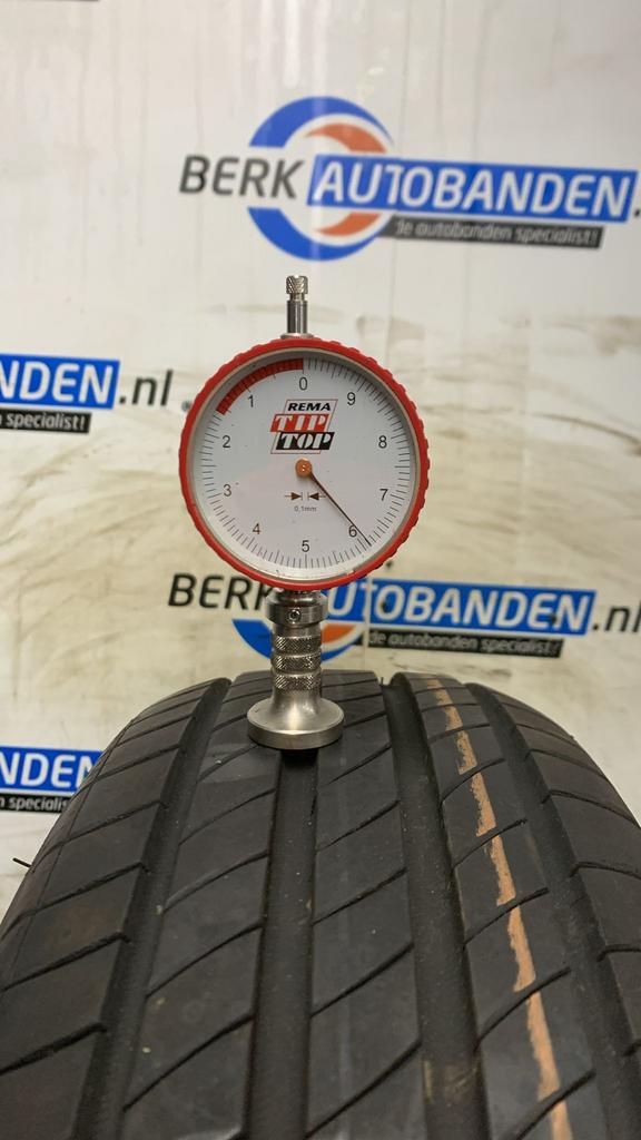 2x Michelin Primacy 4 165/65 R15 81T 165/65/15 1656515 (Prij, Auto-onderdelen, Banden en Velgen, Gebruikt, 15 inch, -, -
