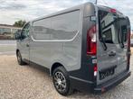 Renault trafic 1.6 dci  goed staat proper, Euro 5, Bedrijf, 5 deurs, Zilver of Grijs