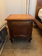 Nachtkastje, Ophalen, Gebruikt