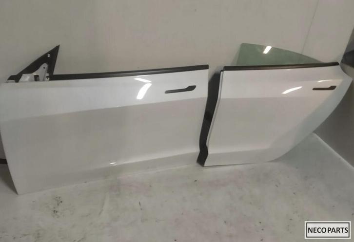 TESLA MODEL 3 PORTIER PORTIEREN DEUR ORGINEEL, Auto-onderdelen, Carrosserie, Achterklep, Overige automerken, Achter, Gebruikt
