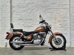 Suzuki Intruder 125 VL 125 VL125 #motomobilia, Motos, Entreprise, Chopper, 2 cylindres, 125 cm³