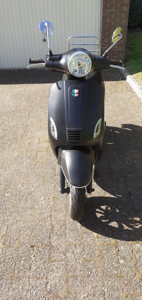 GTS Toscana Scooter, Fietsen en Brommers, Brommers | Overige merken, Gebruikt, Klasse A (25 km/u), Ophalen