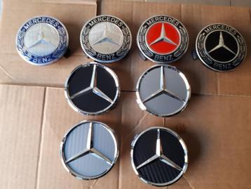 Cache moyeu/ centre de roue mercedes beschikbaar voor biedingen