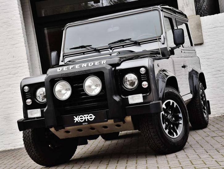 Land Rover Defender 90 ADVENTURE EDITION * FULL HISTORY *, Auto's, Land Rover, Bedrijf, Te koop, 4x4, ABS, Airconditioning, Alarm