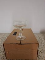 Glazen coupes 12 stuks, Ophalen