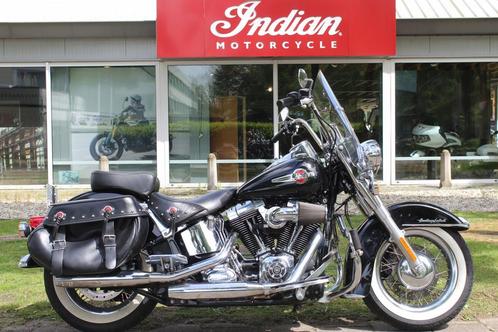 Harley-Davidson Heritage Softail Classic, Motos, Motos | Harley-Davidson, Entreprise, Chopper