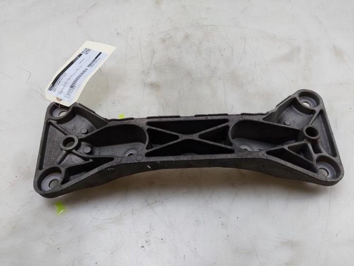 VERSNELLINGSBAKSTEUN BMW 3 serie Touring (F31), Auto-onderdelen, Ophanging en Onderstel, BMW, Gebruikt