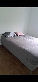 Lit complet IKEA Espevär 140x200 cm + matelas – Très bon éta, Huis en Inrichting, Ophalen, Gebruikt, Tweepersoons, 140 cm