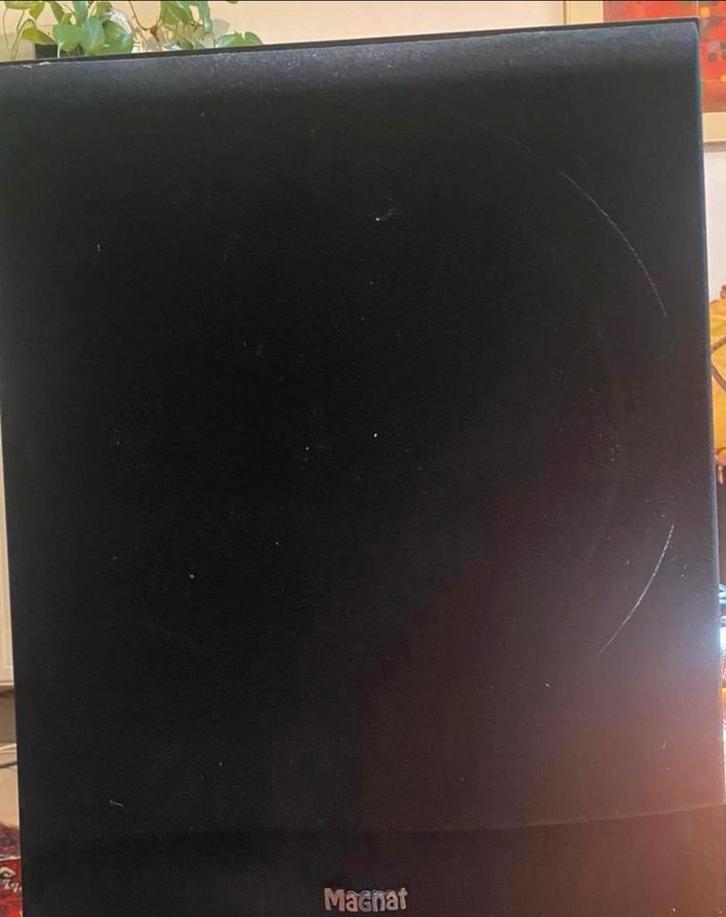 Magnat Quantum 530A actieve subwoofer, Audio, Tv en Foto, Luidsprekerboxen, Zo goed als nieuw, Subwoofer, Magnat, Ophalen