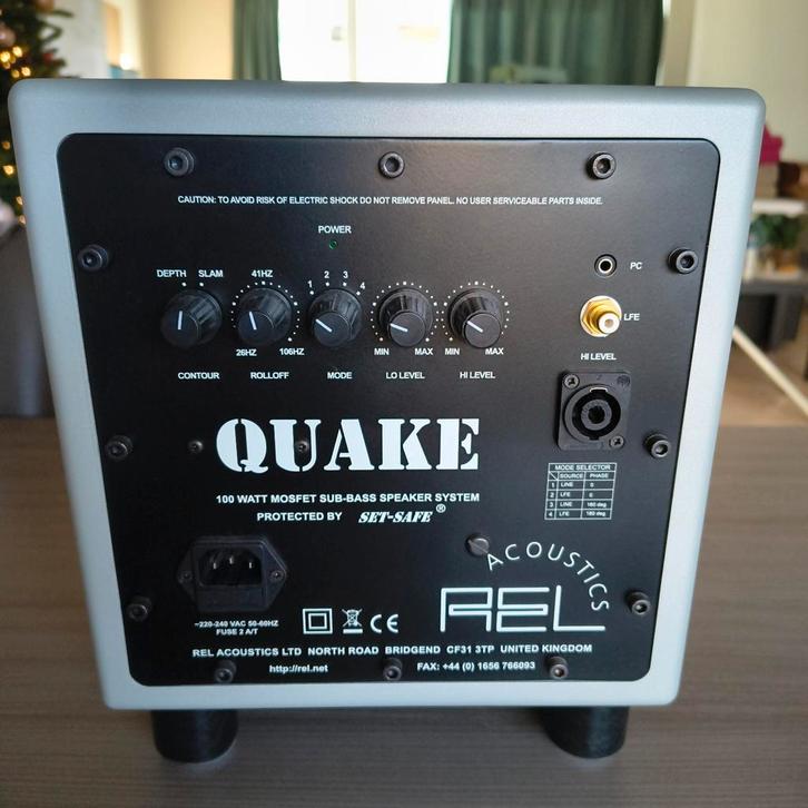 Système d'enceintes Tel Quake Sub-bass, Musique & Instruments, Effets, Comme neuf, Enlèvement