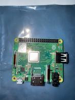 Raspberry Pi 3 Model A+ met behuizing + officiële voeding, Computers en Software, Desktop Pc's, Ophalen of Verzenden, Zo goed als nieuw