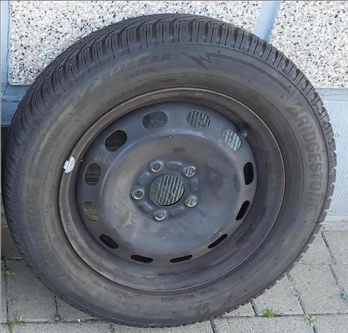 Winterbanden Ford Focus + schijfremmen + blokken + filter, Auto-onderdelen, Banden en Velgen, Banden en Velgen, Winterbanden, 15 inch