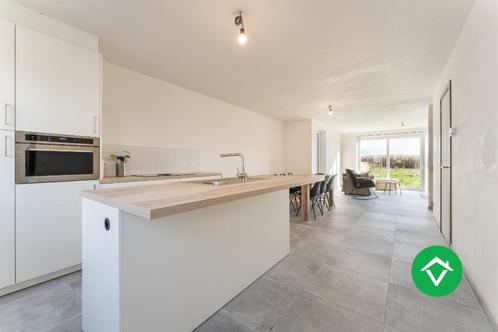 Recente nieuwbouwwoning met drie slaapkamers te Bovekerke, Immo, Huizen en Appartementen te koop, Provincie West-Vlaanderen, 200 tot 500 m²