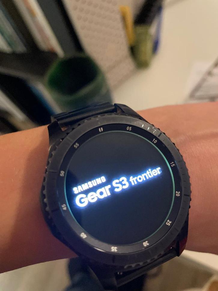 Samsung Gear S3 Frontier smartwatch, Handtassen en Accessoires, Smartwatches, Zo goed als nieuw, Android, Zwart, Ophalen of Verzenden