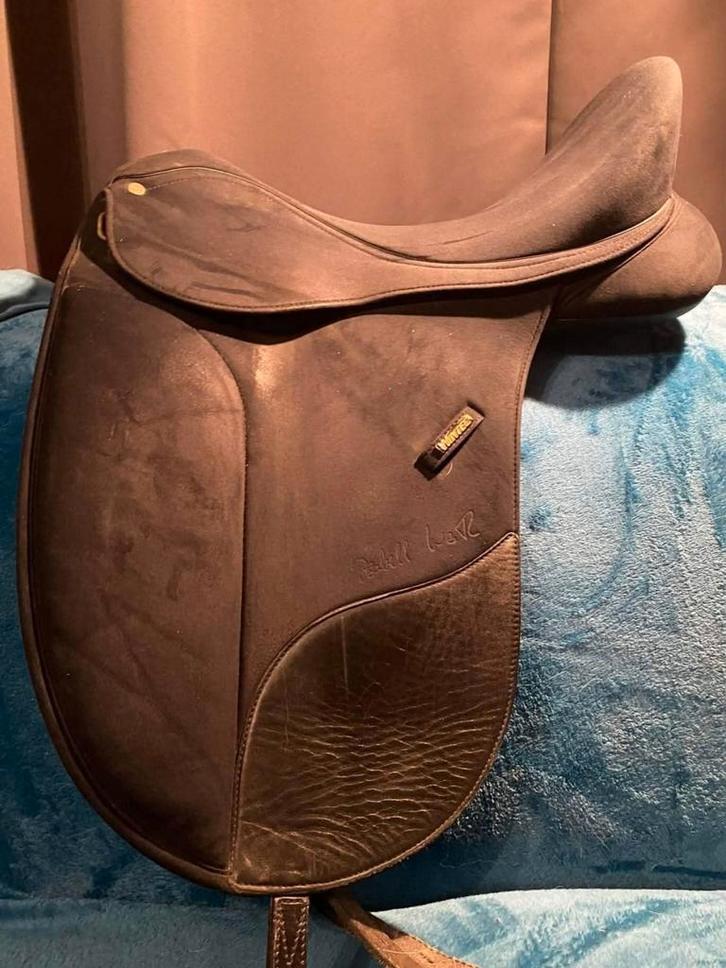 Wintec Isabell Werth 17,5 inch, Dieren en Toebehoren, Paarden en Pony's | Zadels, Ophalen of Verzenden