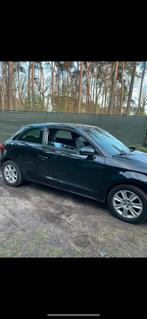 Nette audi a1, Auto's, Audi, Stof, A1, Parkeersensor, Zwart