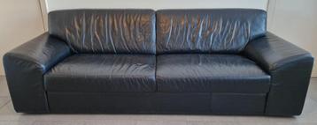 LUXE BANK VAN DUUR ECHT LEDER ALS NIEUW beschikbaar voor biedingen