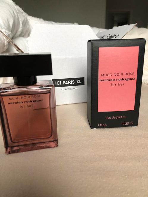 Narciso Rodriguez Musk noir Rose EDP 30 ml, Handtassen en Accessoires, Uiterlijk | Parfum, Zo goed als nieuw, Ophalen of Verzenden