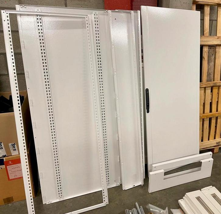 Atlantic+ elektrokast 240 modules, Doe-het-zelf en Bouw, Elektriciteit en Kabels, Nieuw, Ophalen