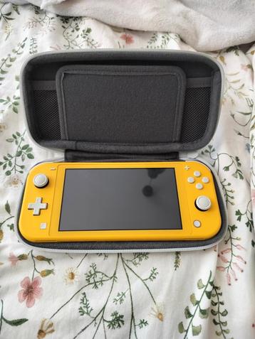 Nintendo switch Lite  beschikbaar voor biedingen