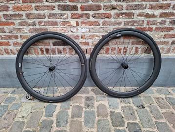 Reserve 34/37 wielset 370 dt swiss beschikbaar voor biedingen